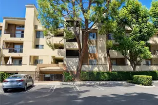 5520 Owensmouth, Woodland Hills, CA 91367 - Photo 4