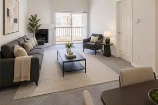 5520 Owensmouth, Woodland Hills, CA 91367 - Photo 8