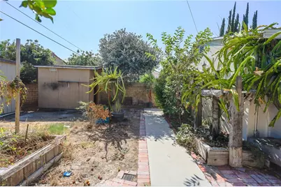 19338 Elkwood Street, Reseda, CA 91335 - Photo 26