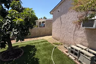11241 De Haven Ave, Pacoima, CA 91331 - Photo 2