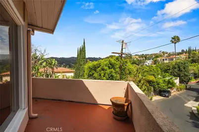 2132 Alcyona, Los Angeles, CA 90068 - Photo 36