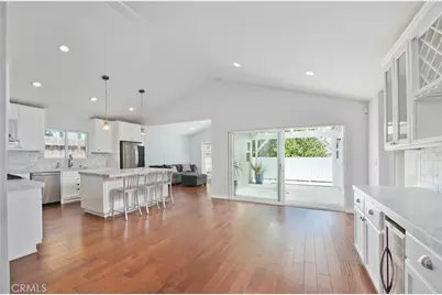 17343 Martha Street, Encino, CA 91316 - Photo 2