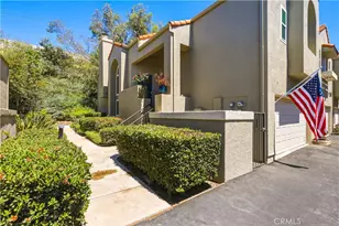 22229 Shadow Valley, Chatsworth, CA 91311 - Photo 8