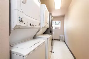 4536 Colbath Ave, Sherman Oaks, CA 91423 - Photo 20
