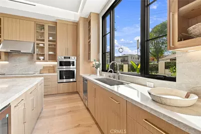 16966 Livorno Drive, Pacific Palisades, CA 90272 - Photo 6