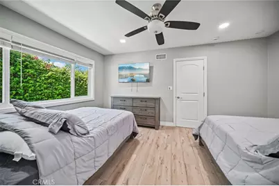 9509 Jellico Avenue, Northridge, CA 91325 - Photo 36