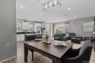 27012 Trail View Ln., Valencia, CA 91381 - Photo 12
