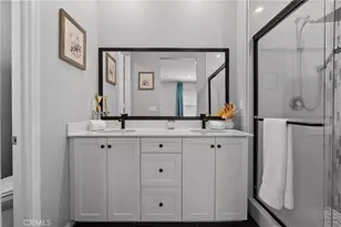 27012 Trail View Ln., Valencia, CA 91381 - Photo 32