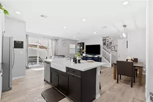 27012 Trail View Ln., Valencia, CA 91381 - Photo 10