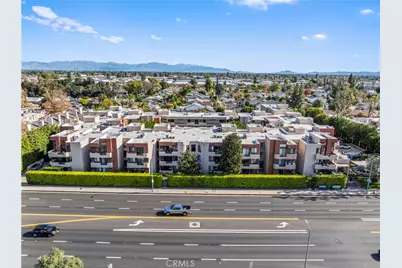 7826 Topanga Canyon Blvd #308, Canoga Park, CA 91304 - Photo 30