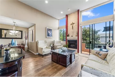 7826 Topanga Canyon Blvd #308, Canoga Park, CA 91304 - Photo 8