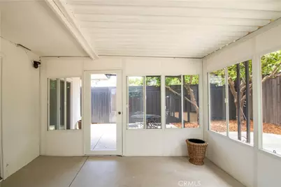 5747 Agnes Avenue, Valley Village, CA 91607 - Photo 22