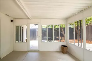 5747 Agnes Ave, Valley Village, CA 91607 - Photo 28