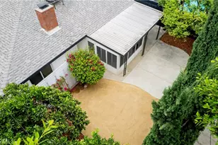5747 Agnes Ave, Valley Village, CA 91607 - Photo 30