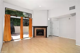 18739 Hatteras St, Tarzana, CA 91356 - Photo 6