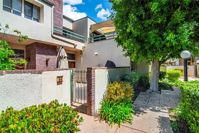 18739 Hatteras Street #55, Tarzana, CA 91356 - Photo 1