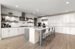 18747 Juniper Spgs Dr, Canyon Country, CA 91387 - Photo 24