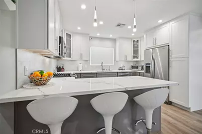 8434 Oakdale Avenue, Winnetka, CA 91306 - Photo 12