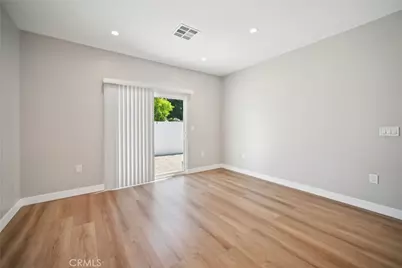 8434 Oakdale Avenue, Winnetka, CA 91306 - Photo 34
