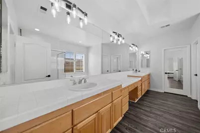 28251 Infinity, Saugus, CA 91390 - Photo 36