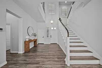 28251 Infinity, Saugus, CA 91390 - Photo 1