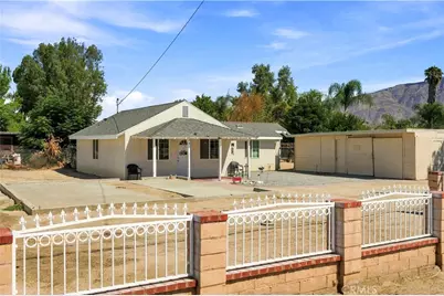 330 S Wateka, San Jacinto, CA 92583 - Photo 1