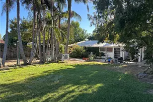 20744 Parthenia, Winnetka, CA 91306 - Photo 2