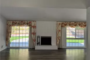 5840 Valerie, Woodland Hills, CA 91367 - Photo 10