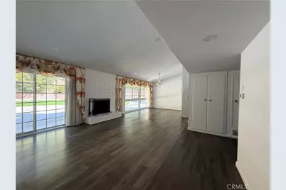 5840 Valerie, Woodland Hills, CA 91367 - Photo 8
