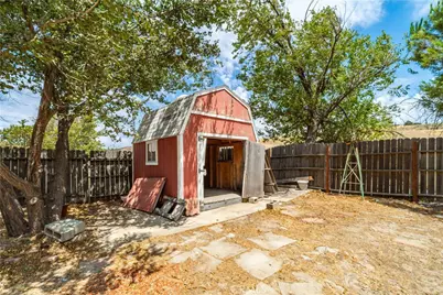 42534 Beaverbrook, Lake Hughes, CA 93532 - Photo 22