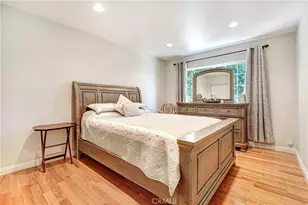 19406 Enadia Way, Reseda, CA 91335 - Photo 4