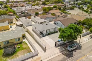 10826 Roscoe Blvd, Los Angeles, CA 91352 - Photo 2