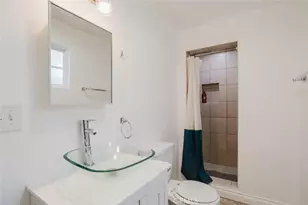 10826 Roscoe Blvd, Los Angeles, CA 91352 - Photo 68