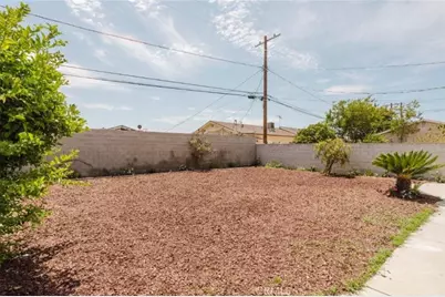 10826 Roscoe Boulevard, Los Angeles, CA 91352 - Photo 42