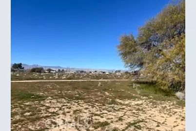 1234 Medio, California City, CA 93505 - Photo 2