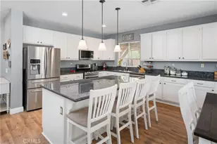 21825 Carol Ct, Saugus, CA 91390 - Photo 14