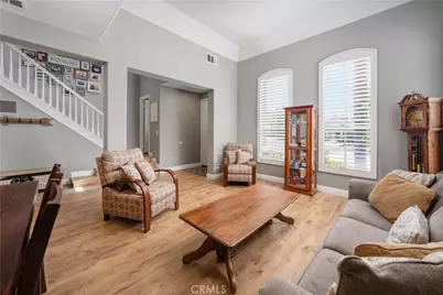 21825 Carol Court, Saugus, CA 91390 - Photo 10