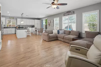 21825 Carol Court, Saugus, CA 91390 - Photo 20