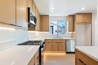 20701 Schoolcraft, Winnetka, CA 91306 - Photo 14