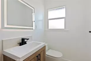 20701 Schoolcraft, Winnetka, CA 91306 - Photo 36