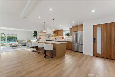 15622 Index, Granada Hills, CA 91344 - Photo 4