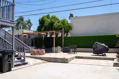 3208 W 74th Street, Park Hills Heights, CA 90043 - Photo 48