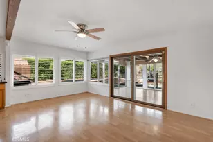 2048 Shelby Ln, Simi Valley, CA 93065 - Photo 12