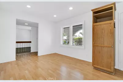 2048 Shelby Lane, Simi Valley, CA 93065 - Photo 10