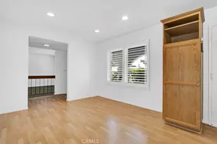 2048 Shelby Ln, Simi Valley, CA 93065 - Photo 10