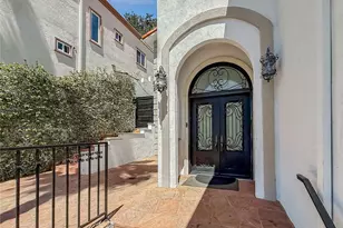21047 Dumetz Rd, Woodland Hills, CA 91364 - Photo 6