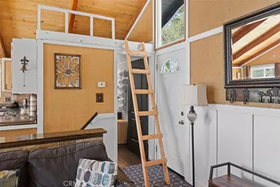 29199 Lake Brook, Cedar Glen, CA 92321 - Photo 16