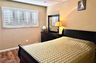 25453 Via Novia, Valencia, CA 91355 - Photo 22