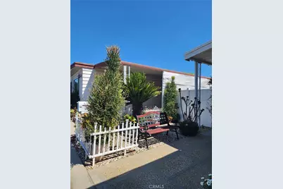 8811 Canoga Avenue #109, Canoga Park, CA 91304 - Photo 4