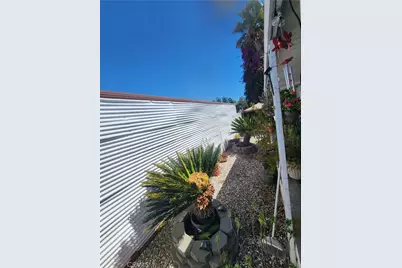 8811 Canoga Avenue #109, Canoga Park, CA 91304 - Photo 6